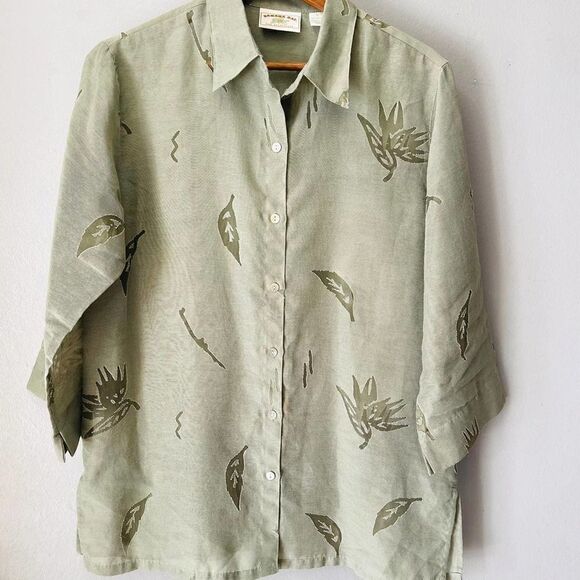 Banana bay fine resort wear women’s size large green top sheer cut out leaves an - Picture 1 of 7